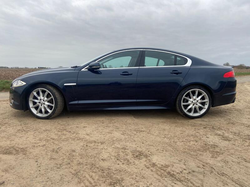 View JAGUAR XF 3.0 d S V6 Premium Luxury 