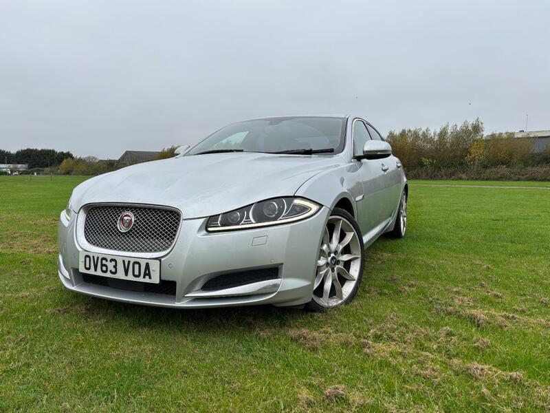 View JAGUAR XF 2.2 PORTFOLIO (Stop/Start)