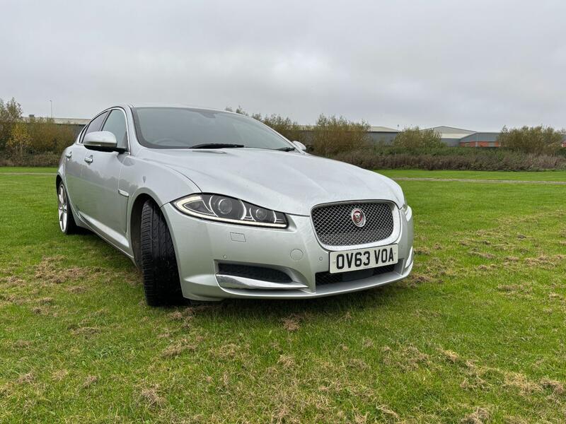 View JAGUAR XF 2.2 PORTFOLIO (Stop/Start)