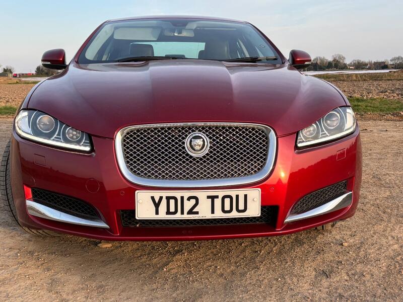 View JAGUAR XF 3.0 d V6 Luxury