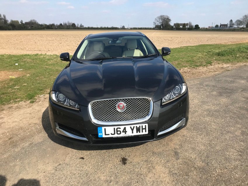 View JAGUAR XF d V6 241 Auto Start-Stop Premium Luxury