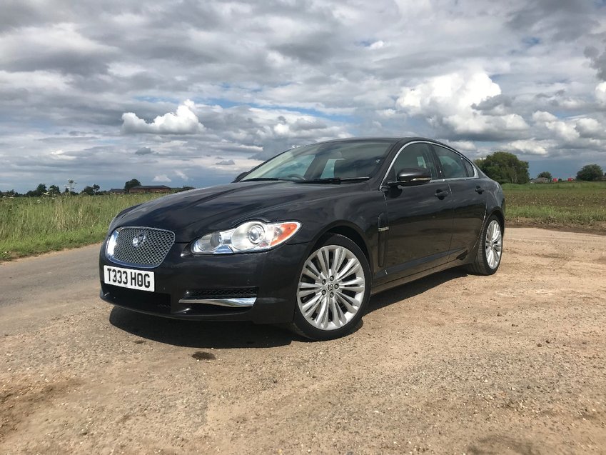 View JAGUAR XF d V6 241 Auto Premium Luxury